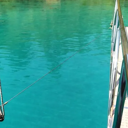 Blue Cruise In - Mavi Yolculuk Бозбурун